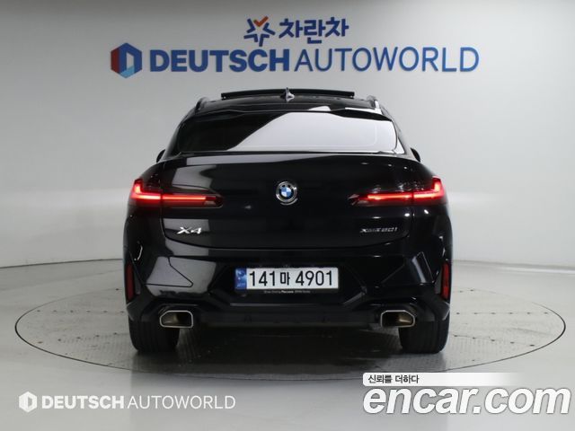 BMW X4 2022 — фото 4