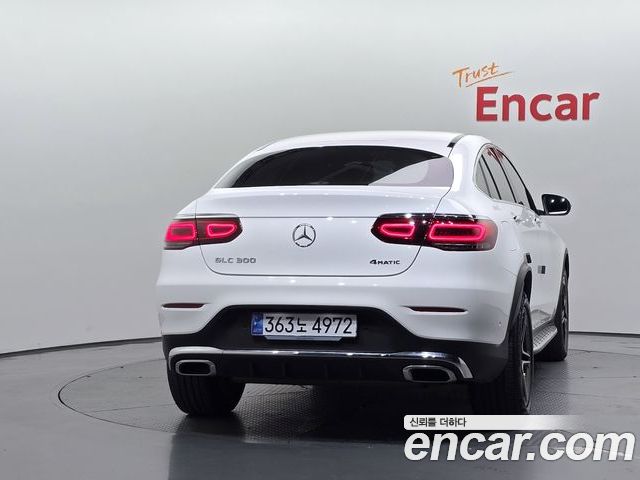 Mercedes-Benz GLC 2023 — фото 4