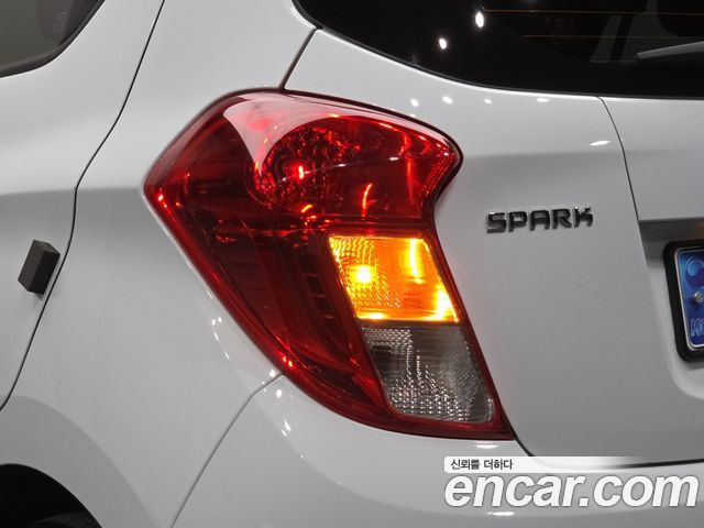 Chevrolet Spark 2022 — фото 9