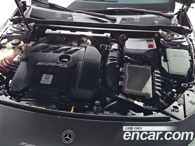Mercedes-Benz A-Class 2023 — фото 6