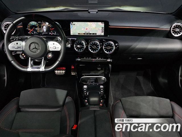 Mercedes-Benz A-Class 2023 — фото 7