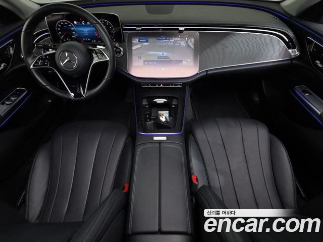 Mercedes-Benz E-Class 2024 — фото 10