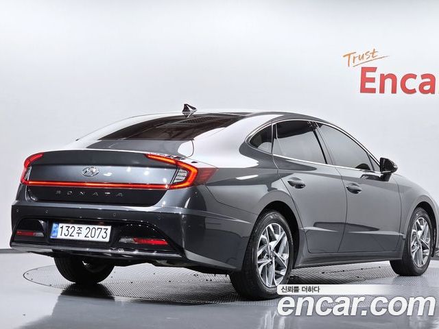Hyundai Sonata 2022 — фото 2