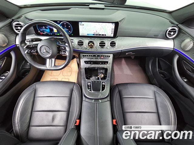 Mercedes-Benz E-Class 2022 — фото 10