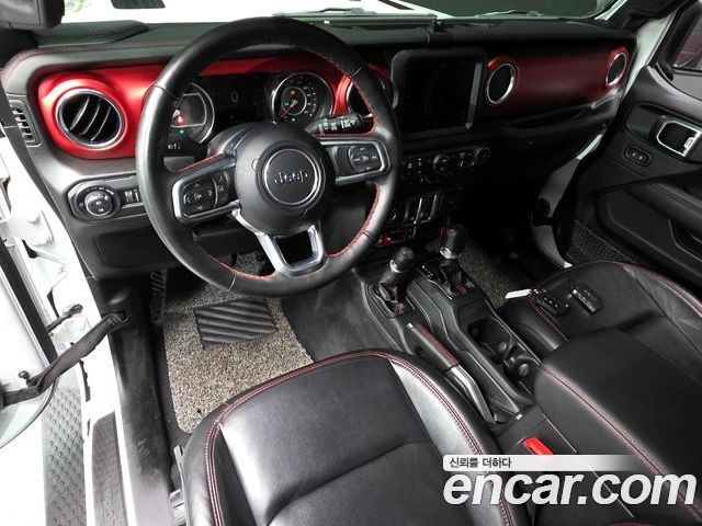 Jeep Wrangler 2022 — фото 10