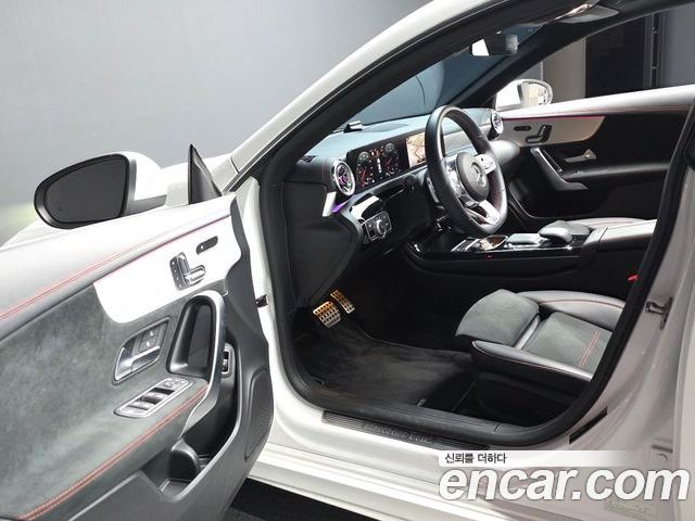 Mercedes-Benz CLA 2023 — фото 10