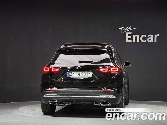 Mercedes-Benz GLA 2023 — фото 4