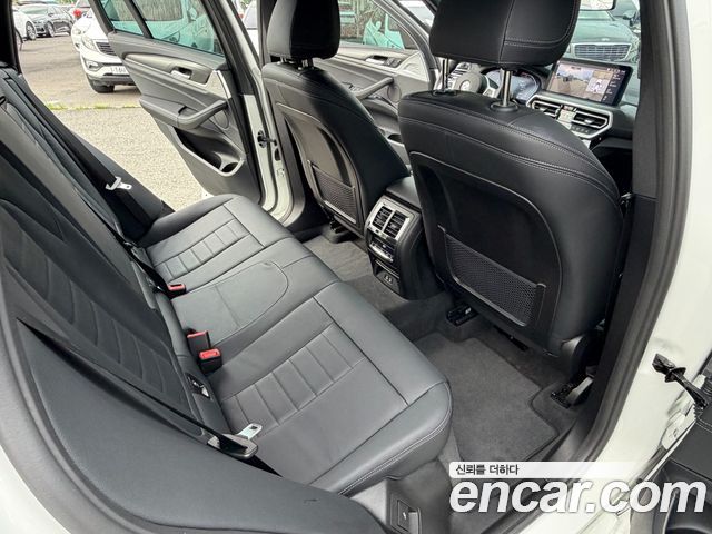 BMW X4 2025 — фото 10