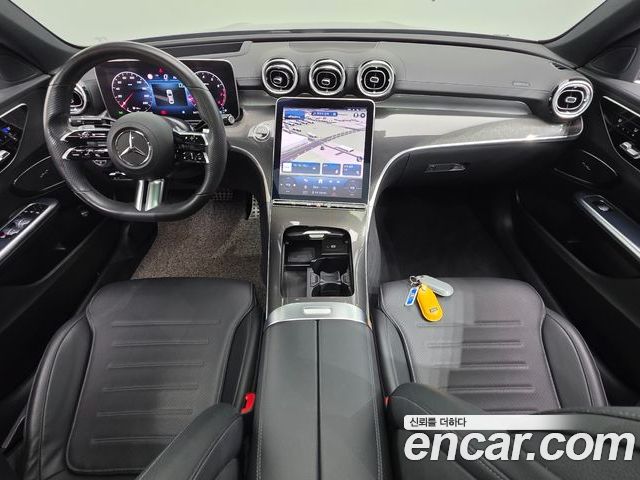 Mercedes-Benz C-Class 2022 — фото 10