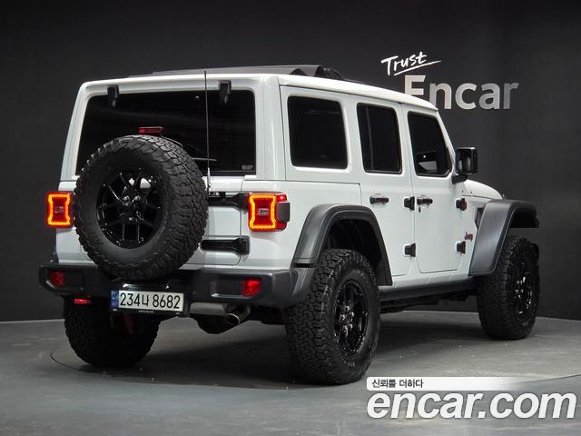 Jeep Wrangler 2024 — фото 2