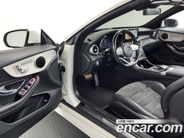 Mercedes-Benz C-Class 2022 — фото 10