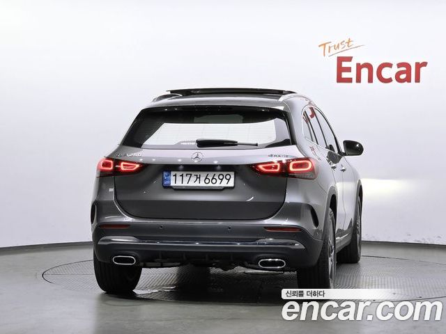 Mercedes-Benz GLA 2023 — фото 4