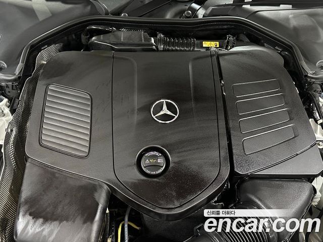 Mercedes-Benz C-Class 2026 — фото 6