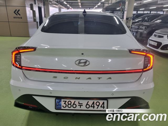 Hyundai Sonata 2022 — фото 4
