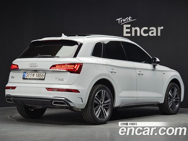 Audi Q5 2023 — фото 2