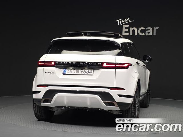 Land Rover Range Rover Evoque 2025 — фото 4