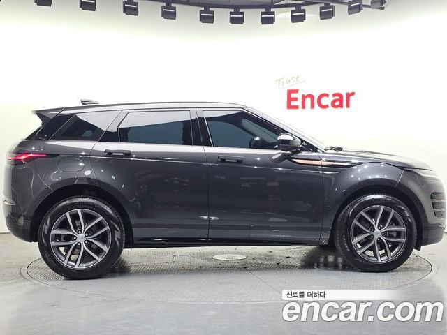 Land Rover Range Rover Evoque 2025 — фото 6
