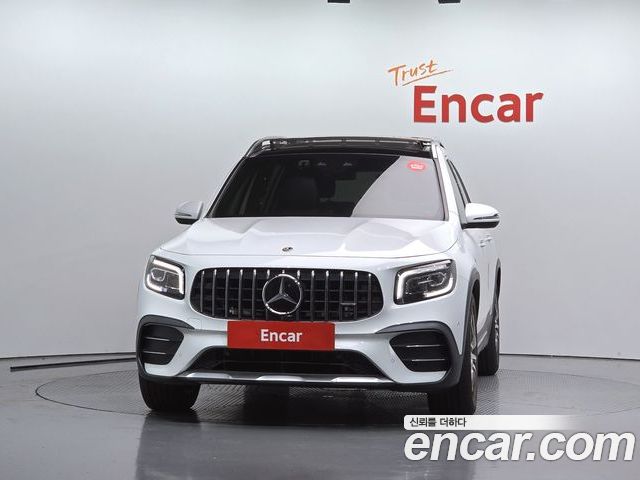 Mercedes-Benz GLB 2023 — фото 3