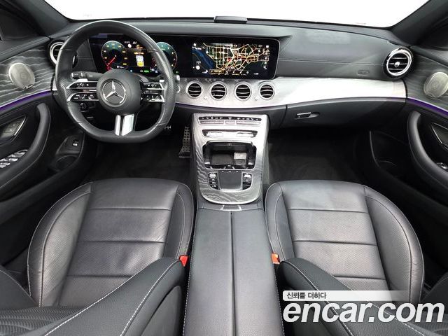 Mercedes-Benz E-Class 2022 — фото 10