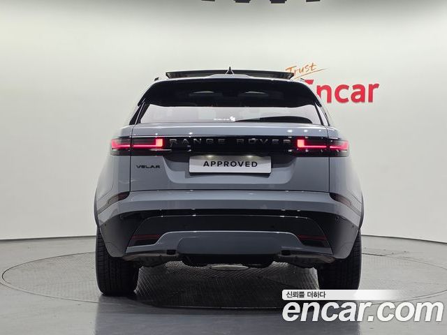 Land Rover Range Rover Velar 2026 — фото 6