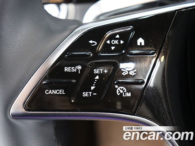 Mercedes-Benz E-Class 2025 — фото 10
