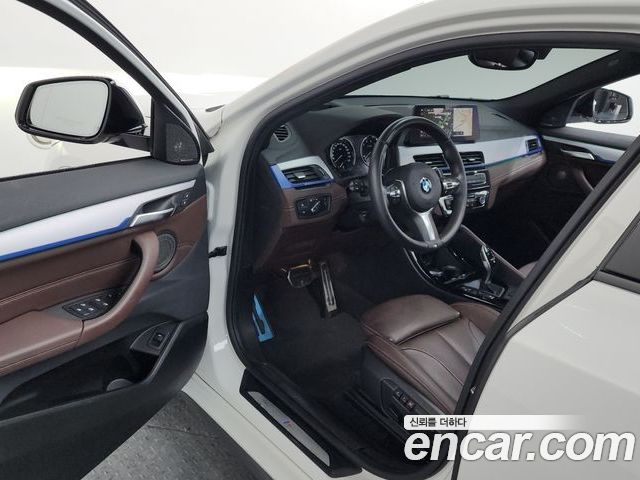 BMW X2 2023 — фото 10