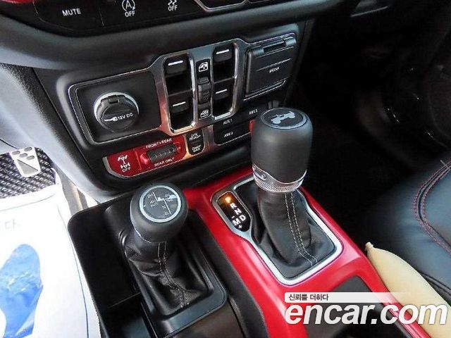 Jeep Wrangler 2024 — фото 10