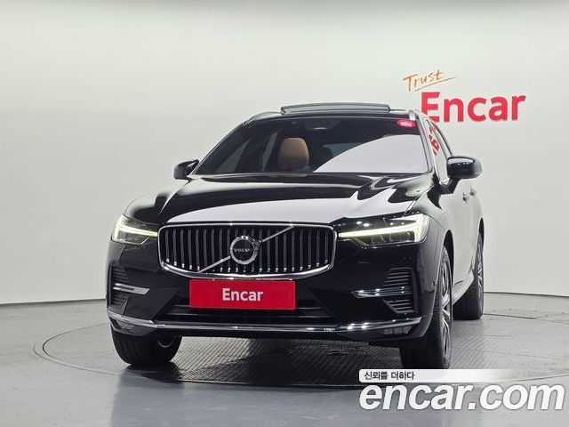 Volvo XC60 2023 — фото 3