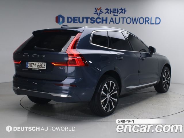Volvo XC60 2023 — фото 2