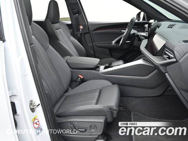 Audi Q5 2025 — фото 10
