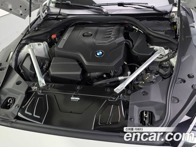 BMW Z4 2025 — фото 6
