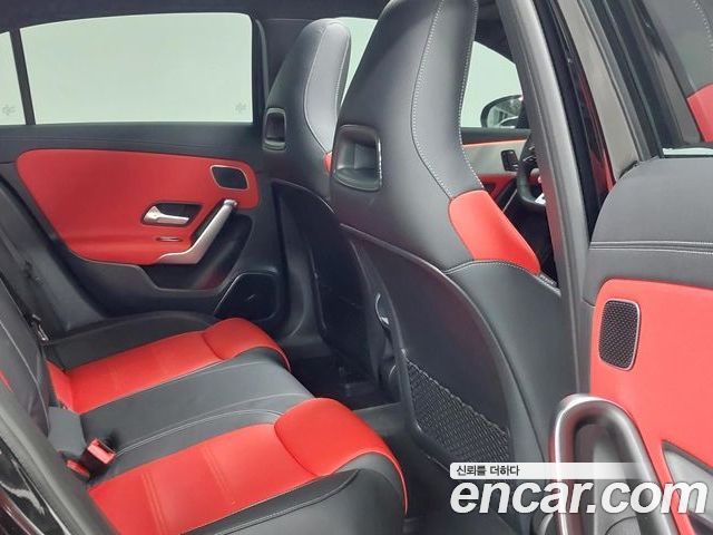 Mercedes-Benz A-Class 2025 — фото 10