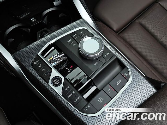 BMW 4 Series 2025 — фото 9
