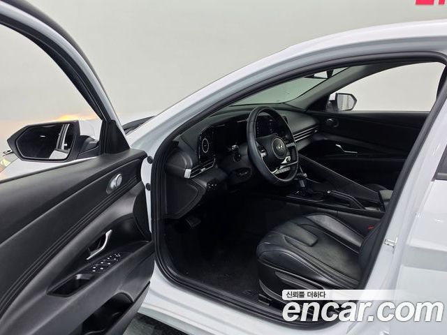 Hyundai Avante 2022 — фото 10