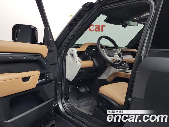 Land Rover Defender 2025 — фото 10