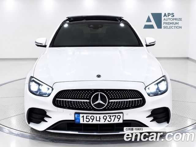 Mercedes-Benz E-Class 2022 — фото 2