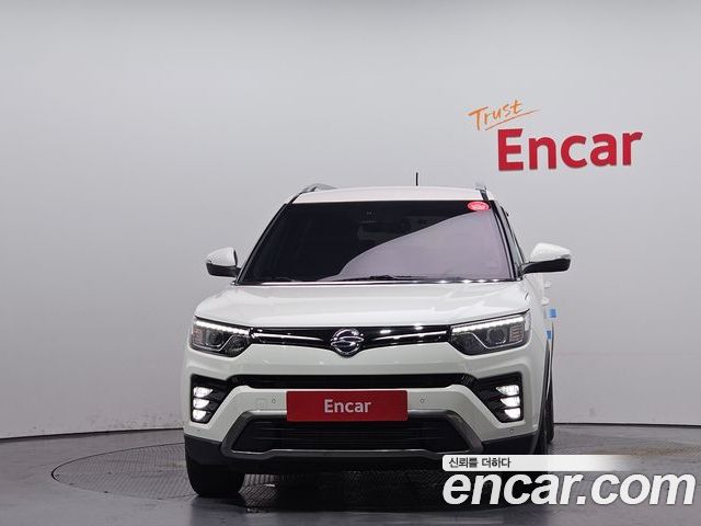SsangYong Tivoli 2023 — фото 3
