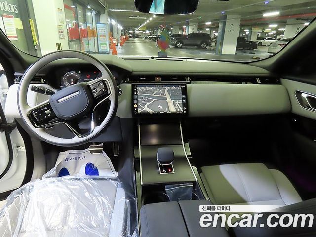 Land Rover Range Rover Velar 2026 — фото 10
