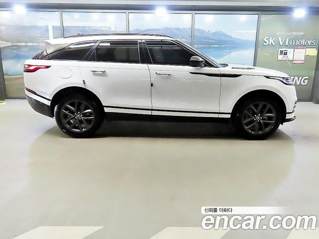 Land Rover Range Rover Velar 2026 — фото 3