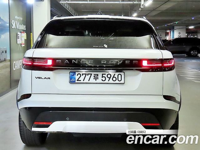 Land Rover Range Rover Velar 2026 — фото 5
