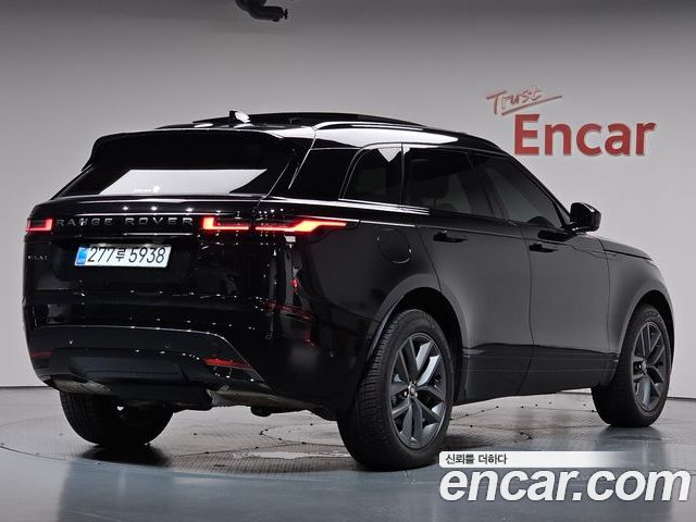 Land Rover Range Rover Velar 2026 — фото 2