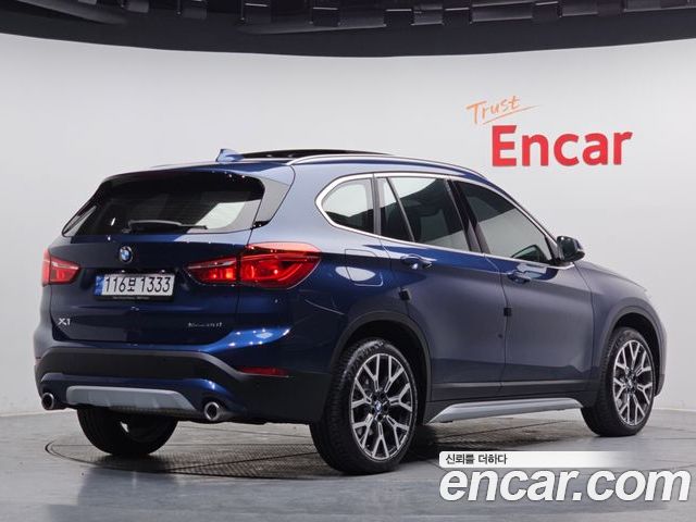 BMW X1 2022 — фото 2