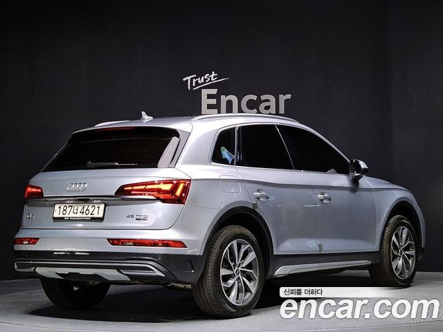Audi Q5 2023 — фото 2