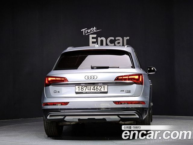 Audi Q5 2023 — фото 4