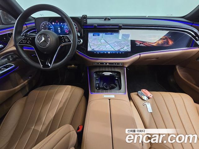 Mercedes-Benz E-Class 2024 — фото 10