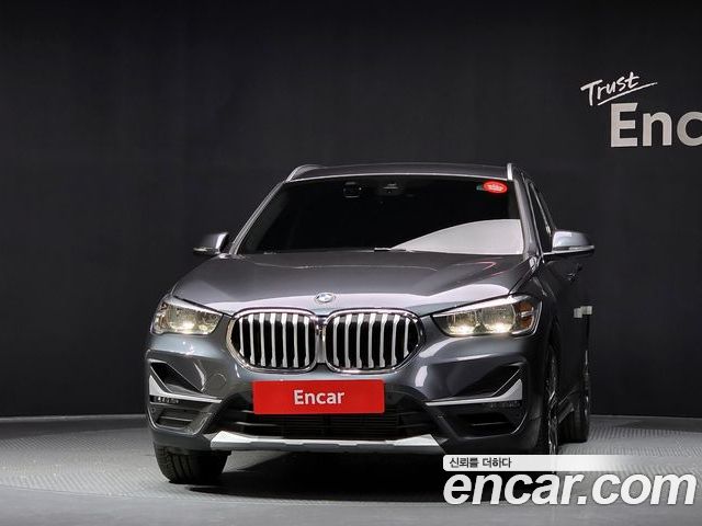 BMW X1 2022 — фото 3