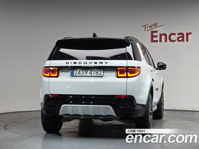 Land Rover Discovery Sport 2025 — фото 4