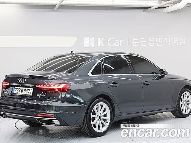 Audi A4 2023 — фото 2