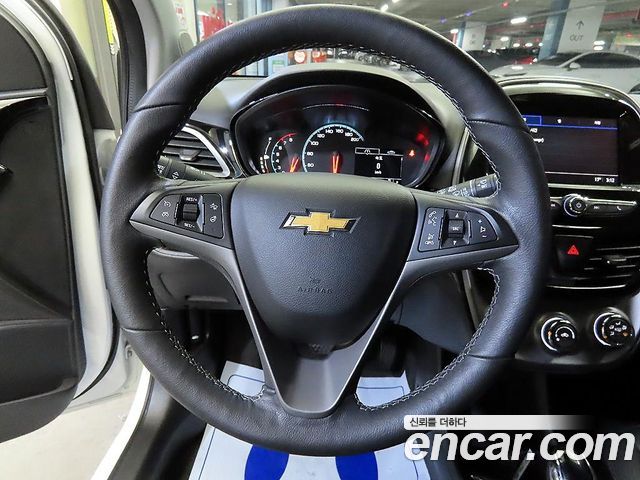 Chevrolet Spark 2022 — фото 8