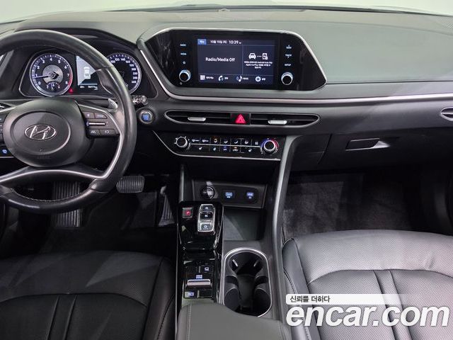 Hyundai Sonata 2023 — фото 10